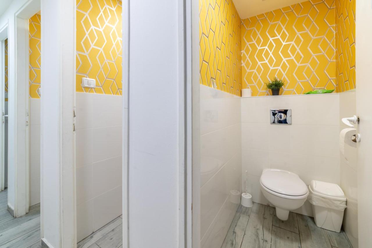 Capsule Inn Jerusalem Eksteriør bilde