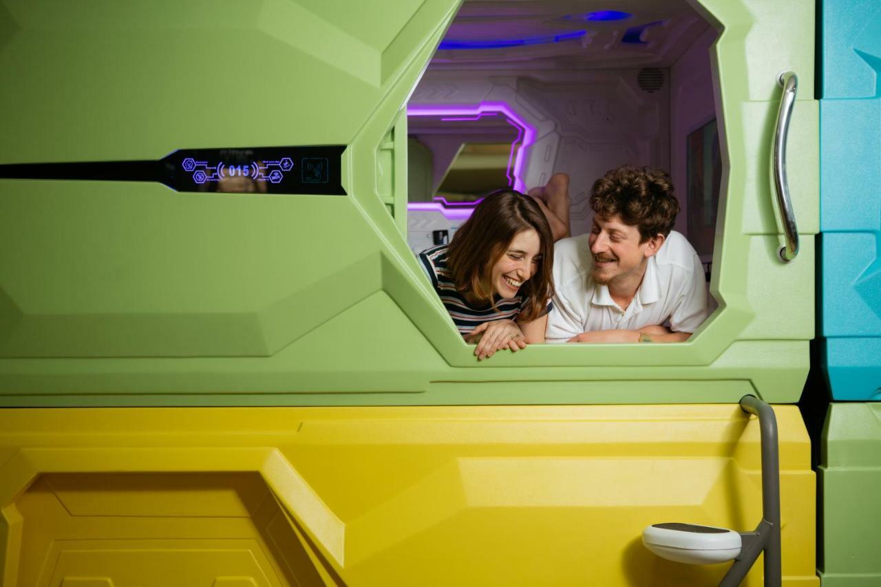 Capsule Inn Jerusalem Eksteriør bilde